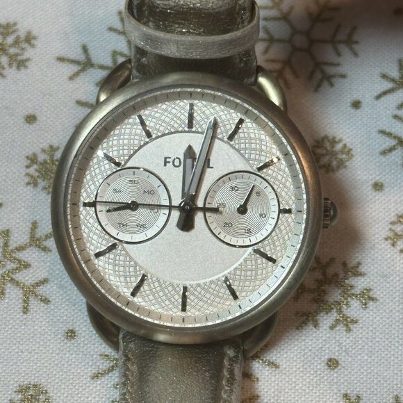 Fossil‎ Tailor ES3912 Watch Women Leather Analog Dial Quartz New Battery Video - Picture 1 of 11